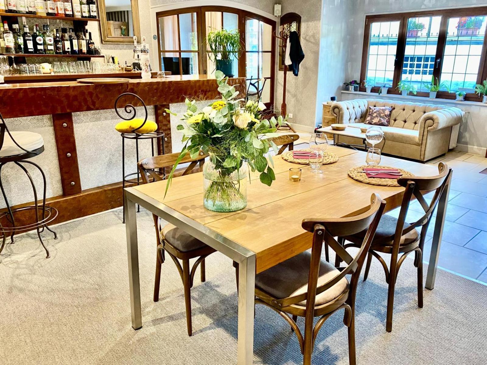 Hotel Restaurant Du Plomb Du Cantal Мюра Екстериор снимка